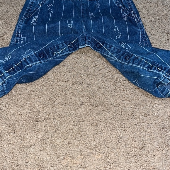 Vintage Oshkosh B'Gosh Vestbak Denim Overalls Car Plane Truck Blue 12M - Picture 6 of 9